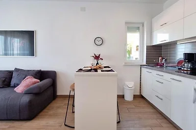 Melone Apartman 2 Dramalj by Villas Guide