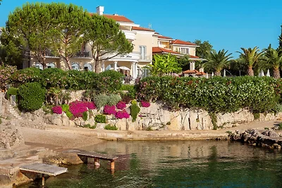 Villa Palace Clara Apartment 6 island Krk by...