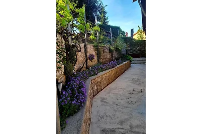 Holiday Home Secret Garden by Villas Guide