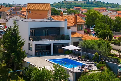 Villa La Perla by Villas Guide