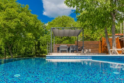 Villa Veronika - Makarska by Villas Guide