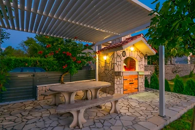 Villa Prunus Laurus-Makarska by Villas Guide