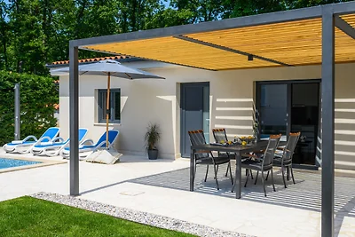 Villa Lakora by Villas Guide