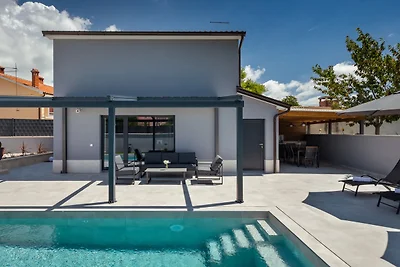 Villa Ana by Villas Guide