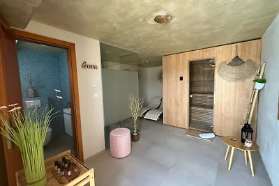 Villa Pine Log by Villas Guide