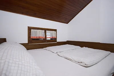 Holiday Home Blackrock Siscia by Villas Guide