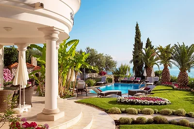 Villa Palace Clara Apartment 5 island Krk by...