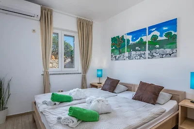 Villa Miholašcica 3 in Island Cres by Villas...