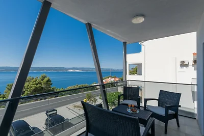 Apartman Mia 4 - Omiš by Villas Guide