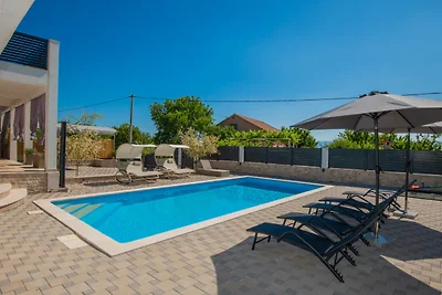 Home Sweet Home - Makarska by Villas Guide