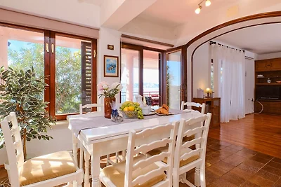 Melone Apartman 3 Senj by Villas Guide