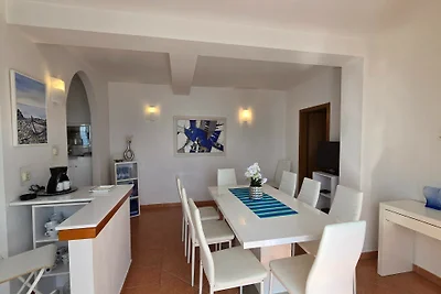 Vila Medea sea view by Villas Guide