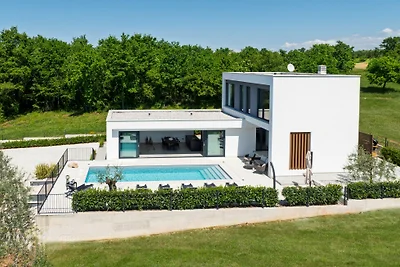 Villa Karbula by Villas Guide