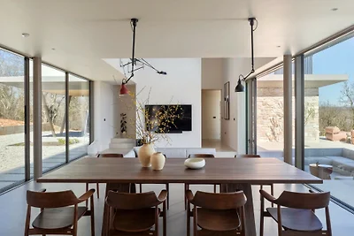 Villa bOX by Villas Guide