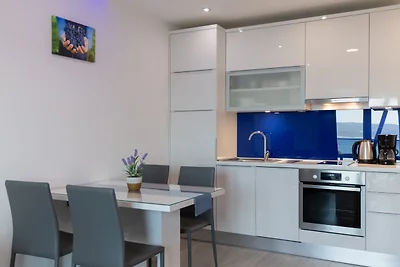 Apartman Mia 4 - Omiš by Villas Guide