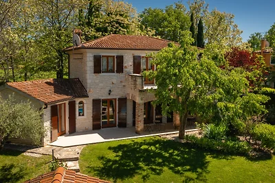 Villa Cehici by Villas Guide