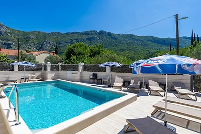 Apartment Azzurro 1 by Villas Guide