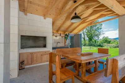 Villa Modriola - Makarska by Villas Guide