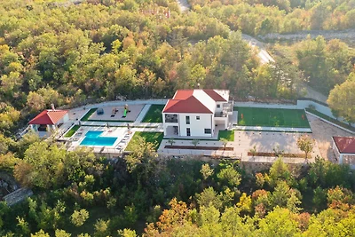 Villa Lea-Makarska by Villas Guide