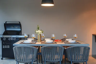 Villa Omnia by Villas Guide