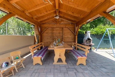 Villa Mary by Villas Guide