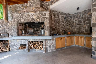 Villa Mihaela by Villas Guide