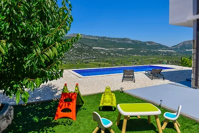 Villa Vega - Makarska by Villas Guide