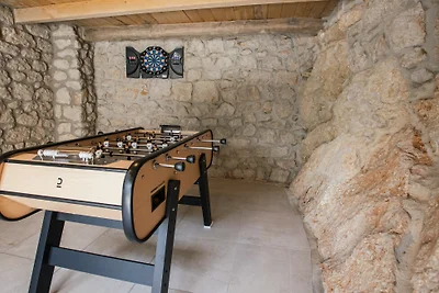 Villa Mila - Makarska by Villas Guide