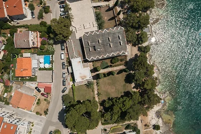 Villa Indie by Villas Guide