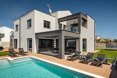 Villa Nea by Villas Guide