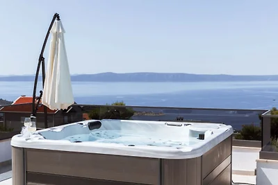 Sunny Lux Villa 1 in Makarska by Villas Guide