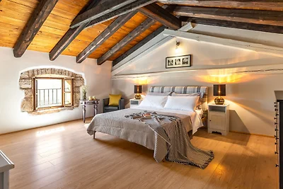 Villa Jadreska by Villas Guide