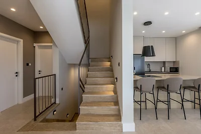 Villa Luce by Villas Guide
