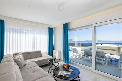 Sunny Lux Villa 1 in Makarska by Villas Guide