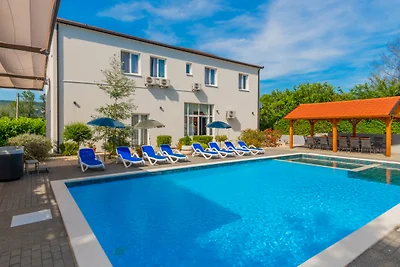 Villa Elena - Makarska by Villas Guide