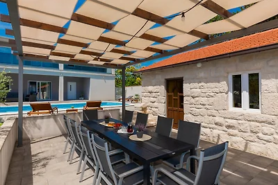 Villa Ivanova - Makarska by Villas Guide