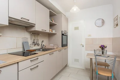 Sweet Apartment Ivana Rijeka by Villas Guide