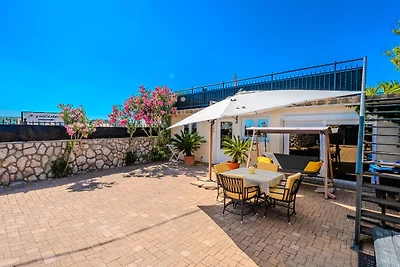 Holiday Home Capella - Rab by Villas Guide