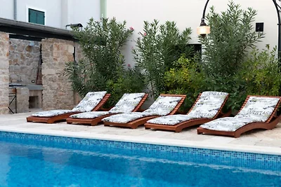 Villa Jardin by Villas Guide