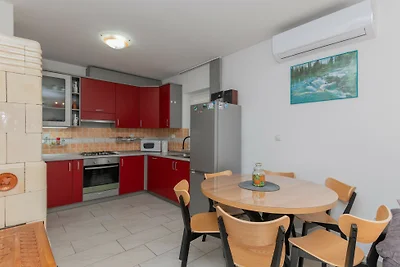 Holiday Home Helga - Makarska