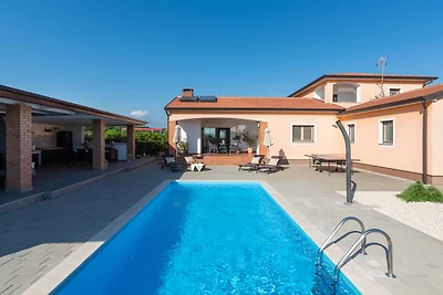 Villa Sv. Anna by Villas Guide