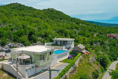 Villa Rusula -Makarska by Villas Guide