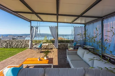 Holiday Home Legara with pool by Villas Guide