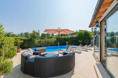 Villa Lara by Villas Guide
