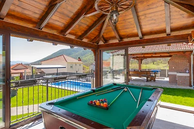 Villa Ivandvor in Split by Villas Guide