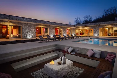 Villa Fantažija - Split by Villas Guide