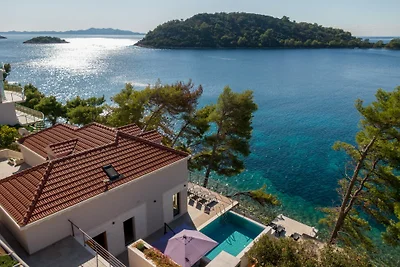 Villa Lipovac by Villas Guide