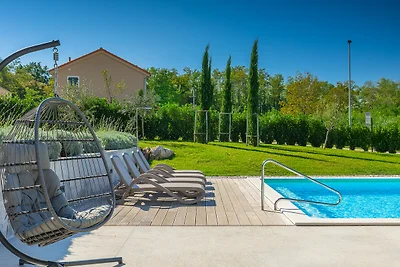Villa Povetica by Villas Guide
