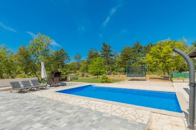 Villa Sanda - Makarska by Villas Guide
