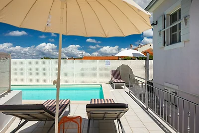 Villa GF25 by Villas Guide